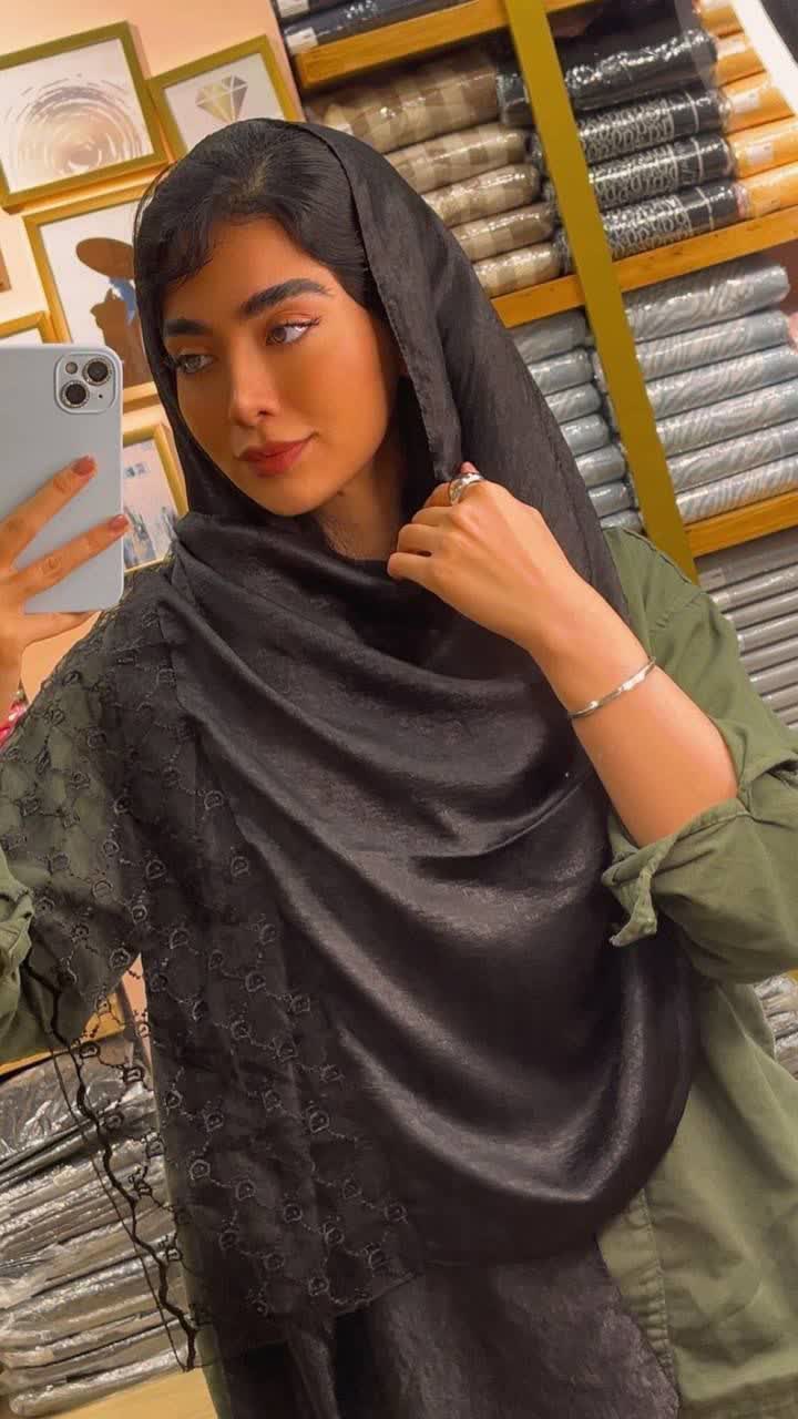 شال زنانه مشکی مجلسی گیپور