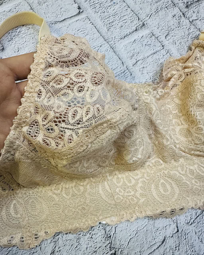 سوتین زنانه کش پهن
